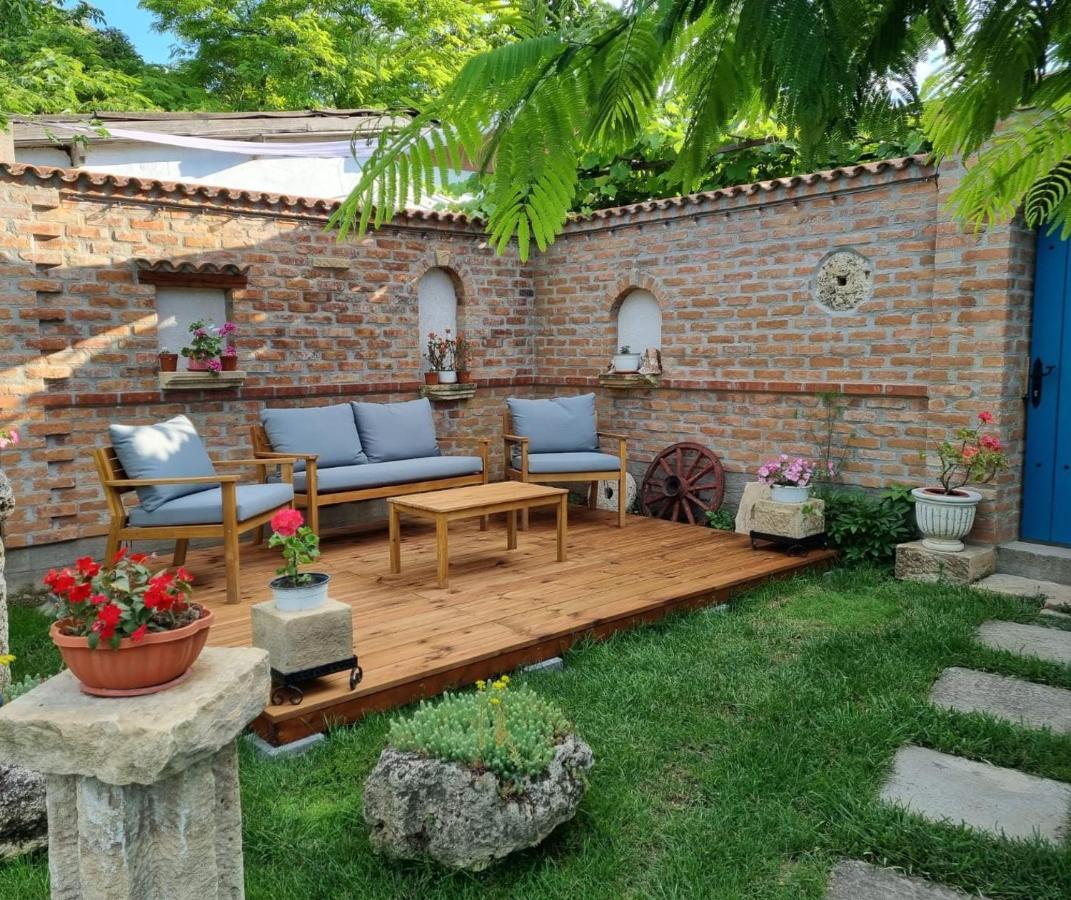 Casa David&Alexia 2 Mai Hotel Exterior photo